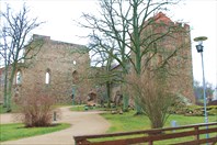 Сигулдский замок, руины старого замка